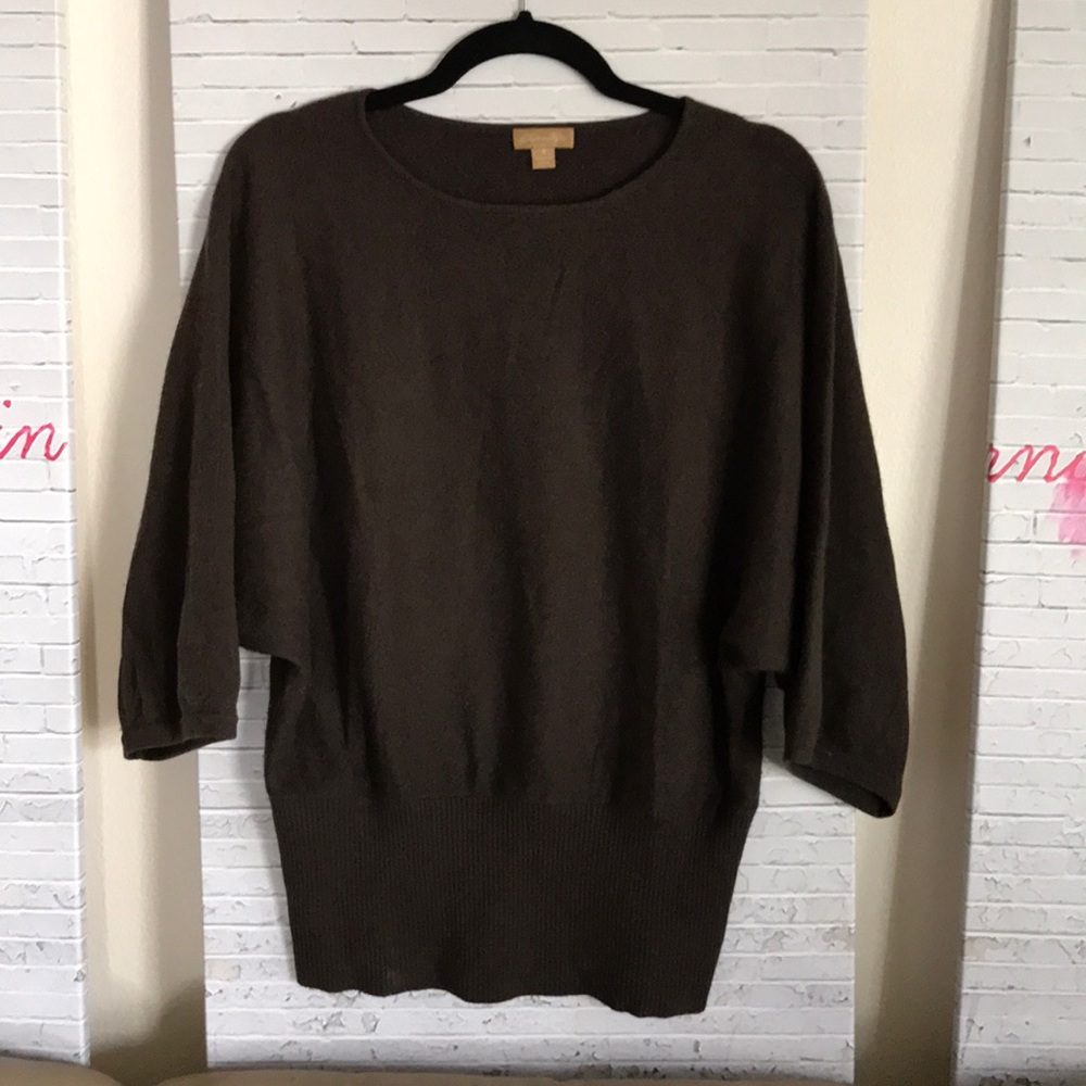 Katherine Kelly Brown Cashmere Sweater